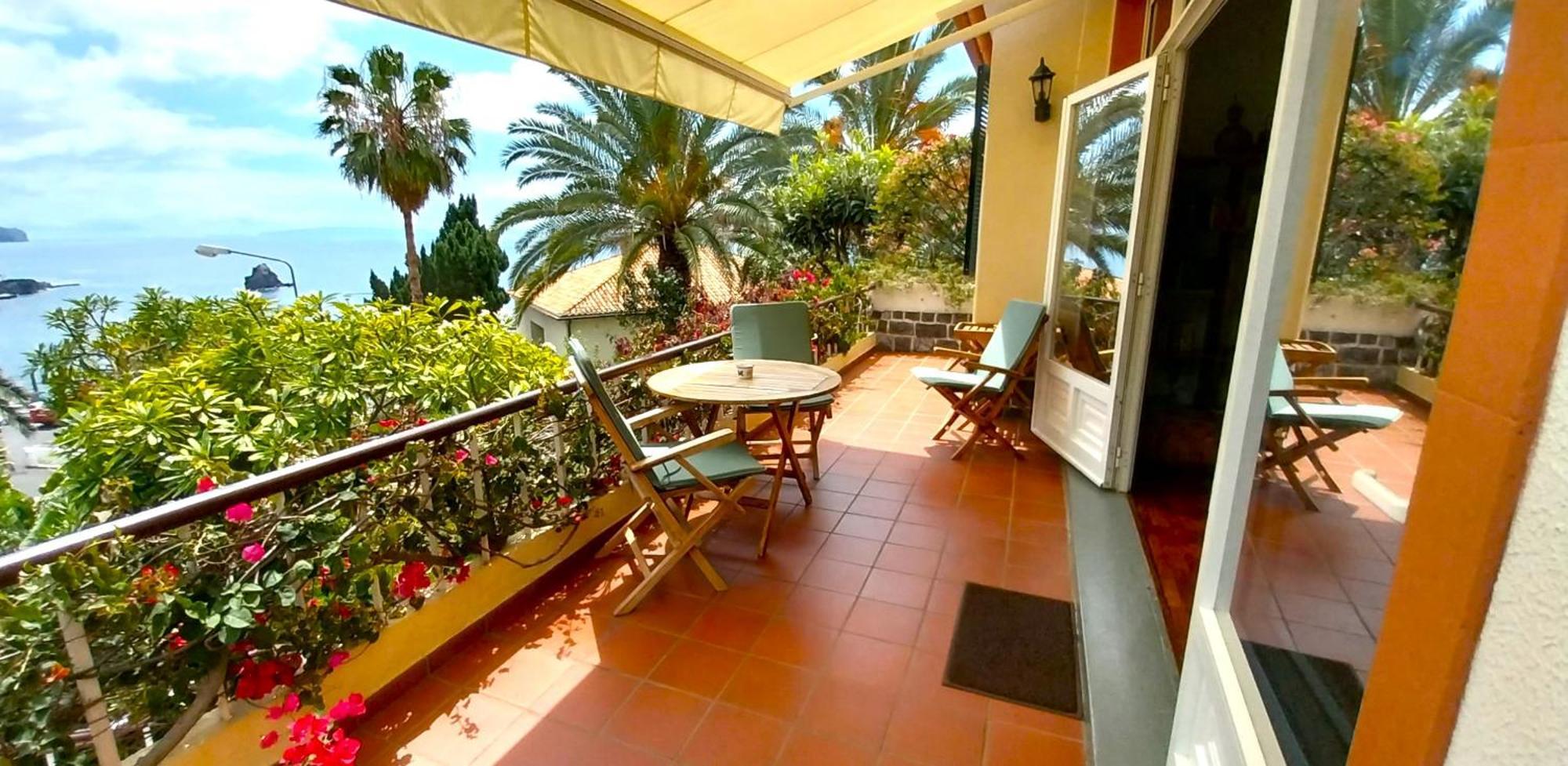 Calaça Villa *